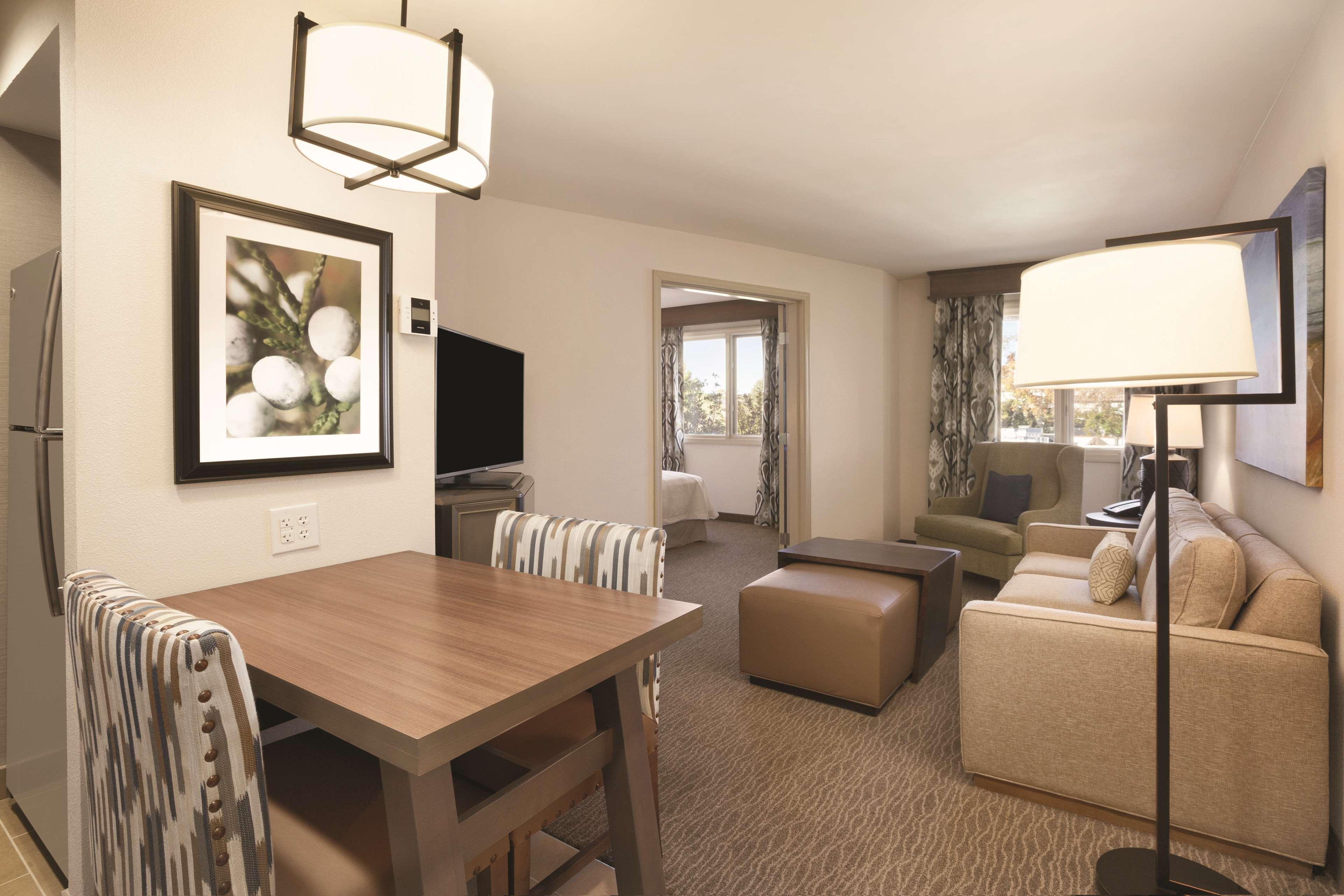 Homewood Suites Tucson St. Philip'S Plaza University Экстерьер фото