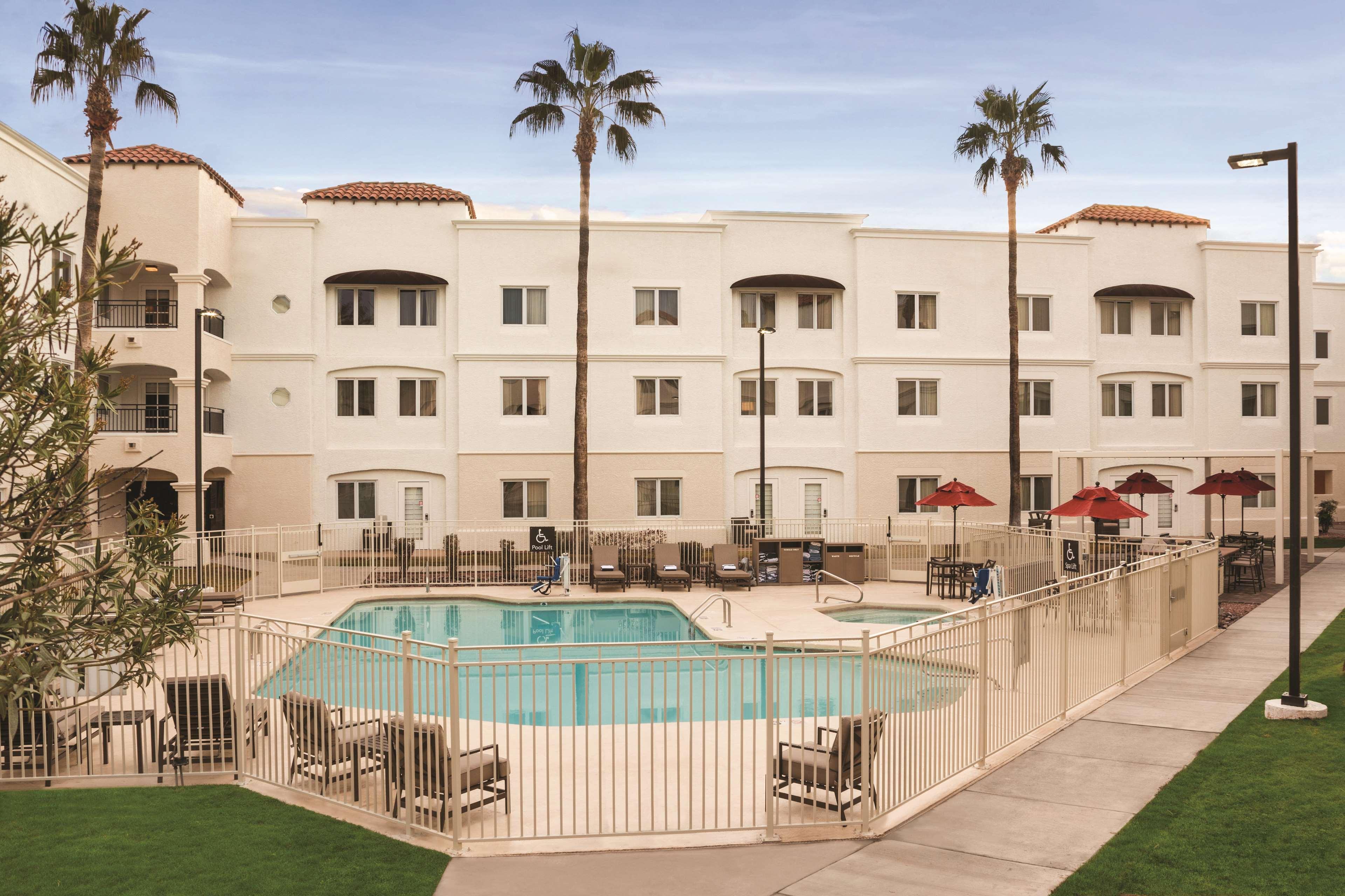 Homewood Suites Tucson St. Philip'S Plaza University Экстерьер фото