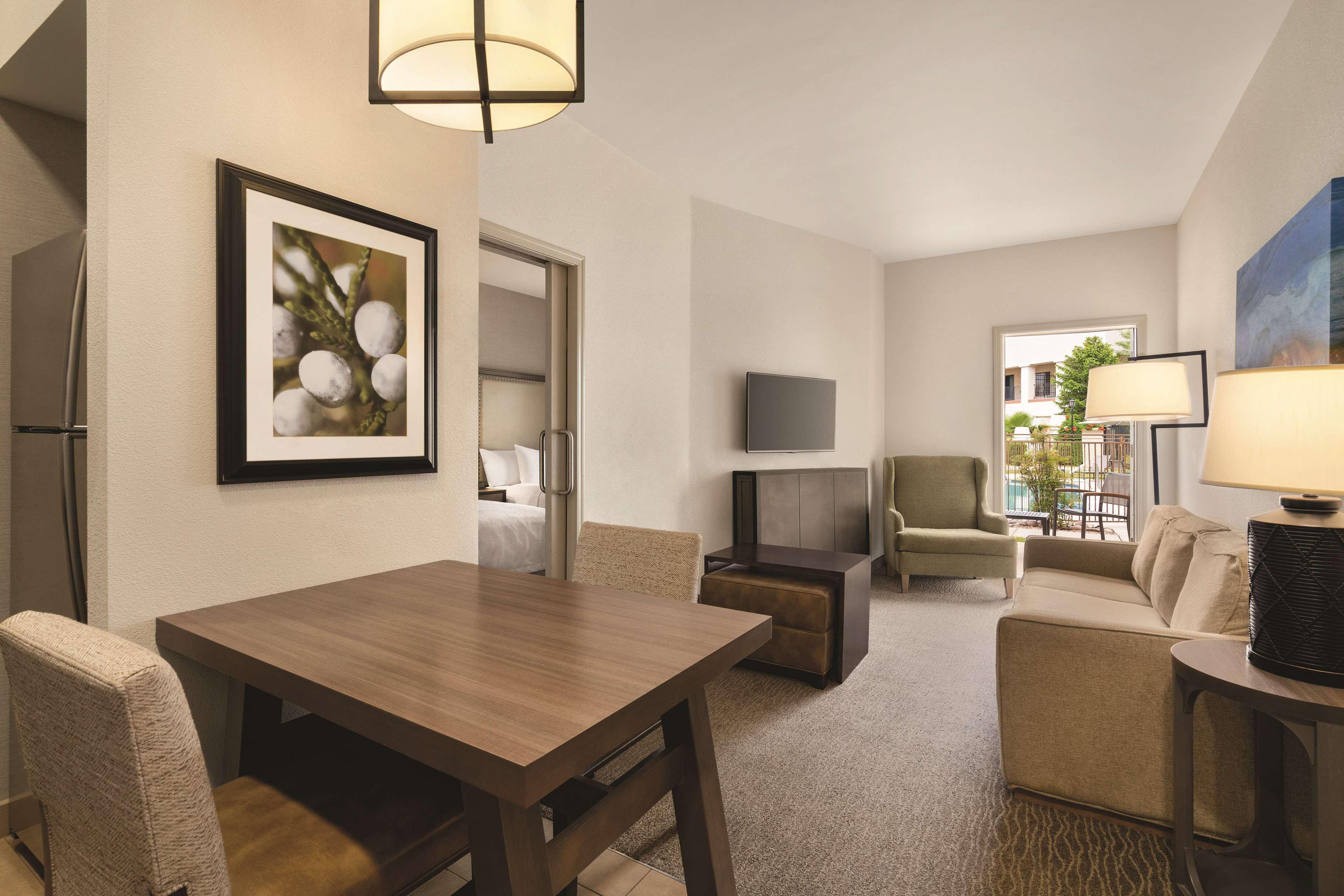 Homewood Suites Tucson St. Philip'S Plaza University Экстерьер фото