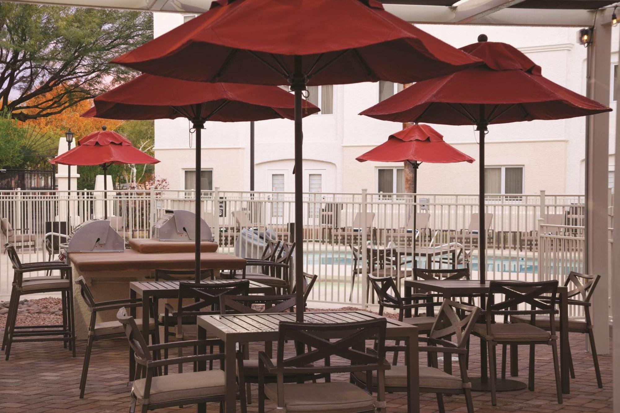 Homewood Suites Tucson St. Philip'S Plaza University Экстерьер фото